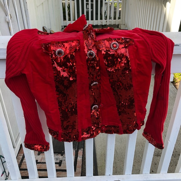 Fancy jacket - Picture 3 of 3